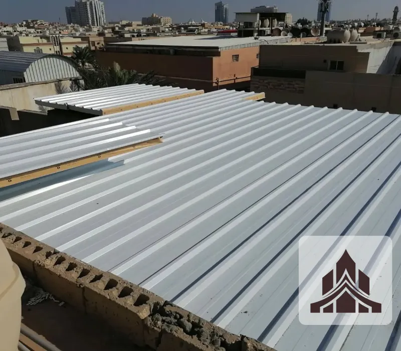 أسعار وتركيب غرف الساندوتش بانل في مكة - دليل شامل 2025