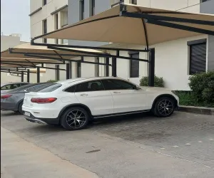 مظلات سيارات