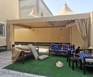 مظلات هرميه