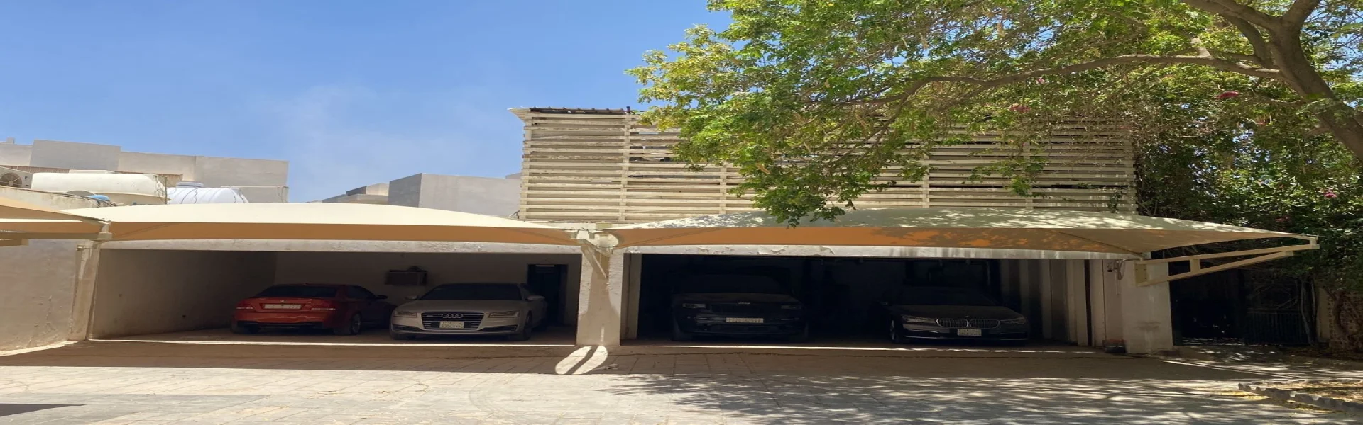 مظلات وسواتر عابر القارات