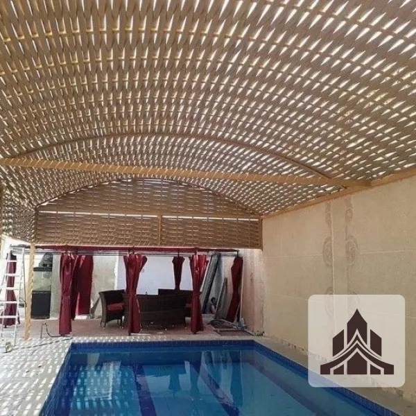 مظلات مسابح متينة مصنوعة من مواد عالية الجودة