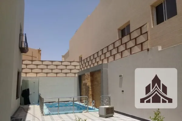 سواتر قماش خفيفة وعملية