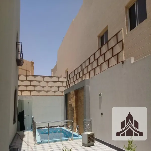 سواتر قماش مصنوعة بمواصفات عالية ومعايير صارمة