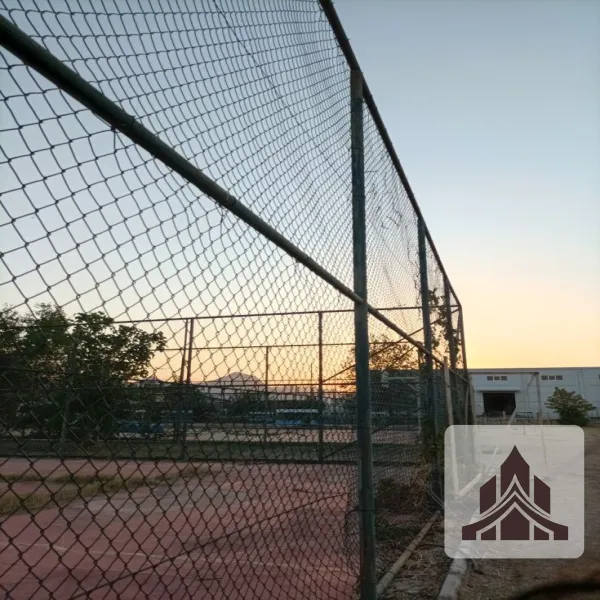 تركيب شبوك صناعية في مكة المكرمة - حماية محكمة للمصانع والمستودعات بجودة عالية